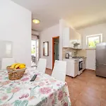 2 Bedroom Gorgeous In *